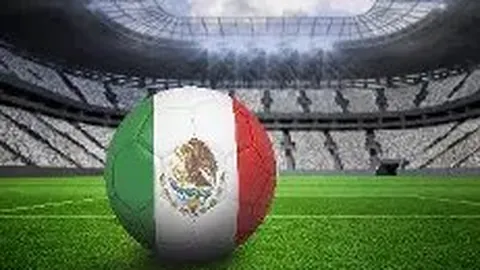 胡尔克点球双响，上港主场与浦和红钻战平